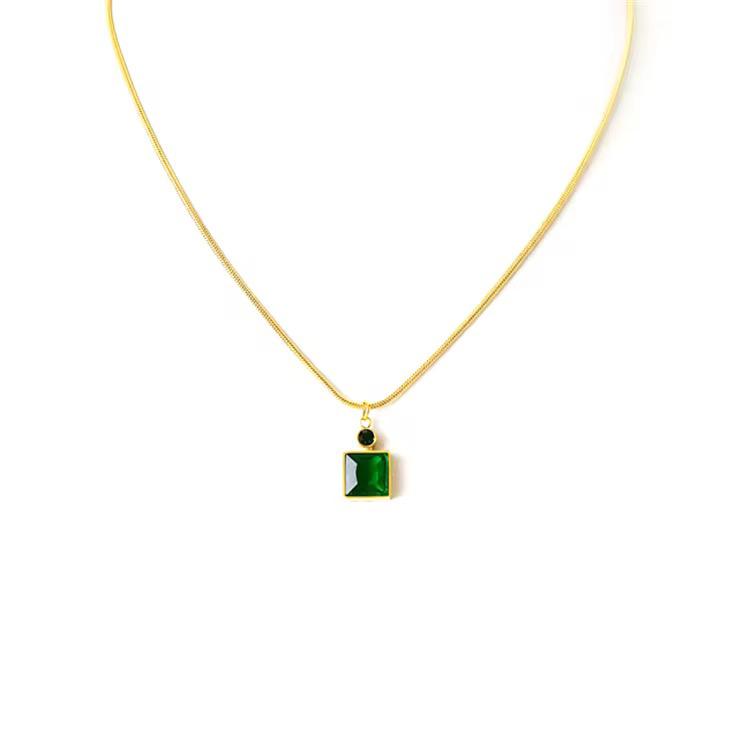 Emerald Muse Pendant