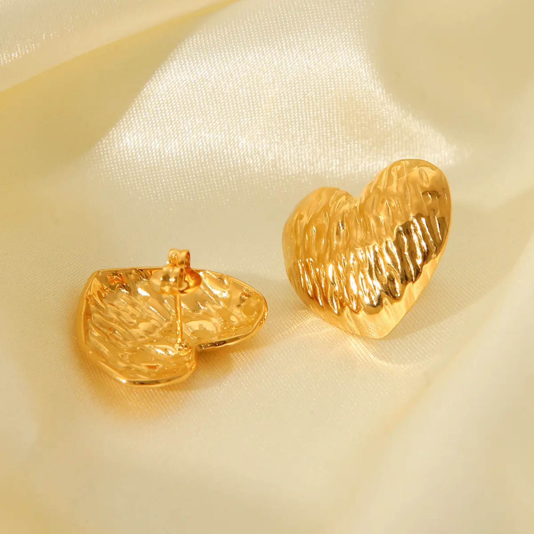 Dig My Heart Studs