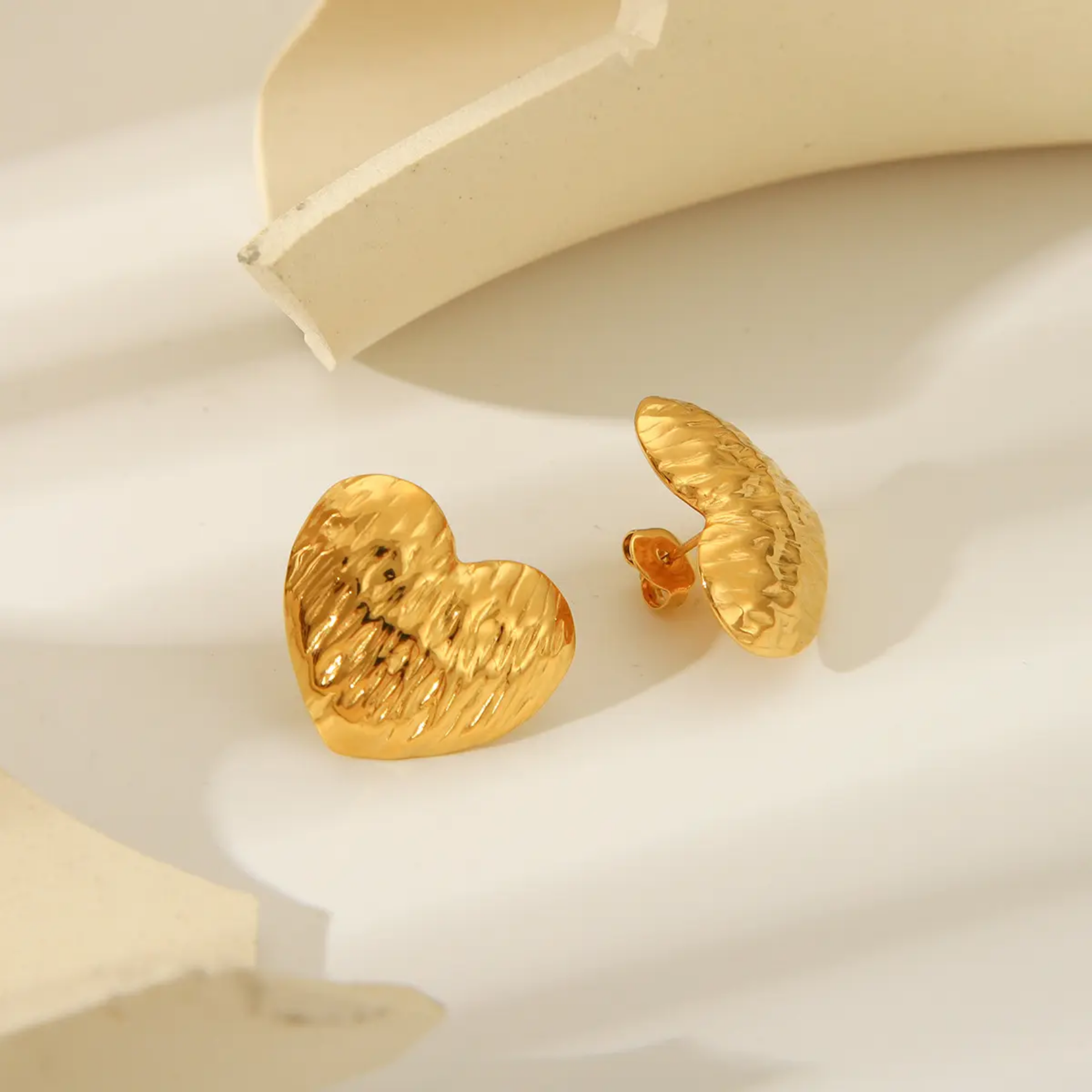 Dig My Heart Studs