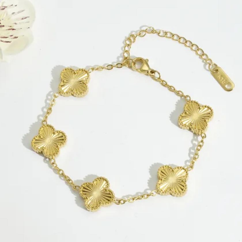 Verdant Clover Charm Bracelet