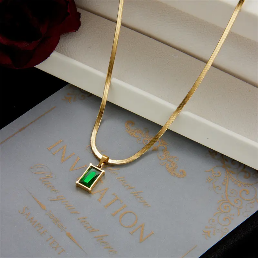 Emerald Radiance Gold Pendant Necklace