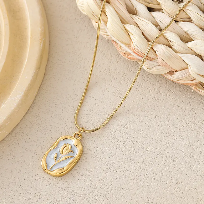 Blooming Grace Pendant Necklace