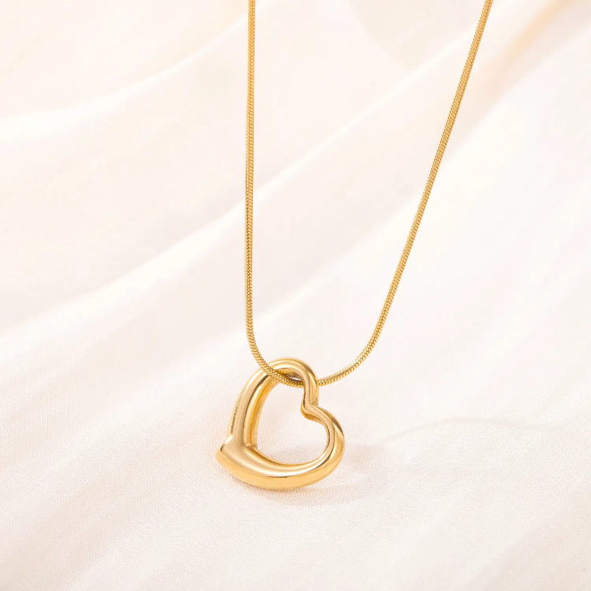 Open Heart Glow Necklace