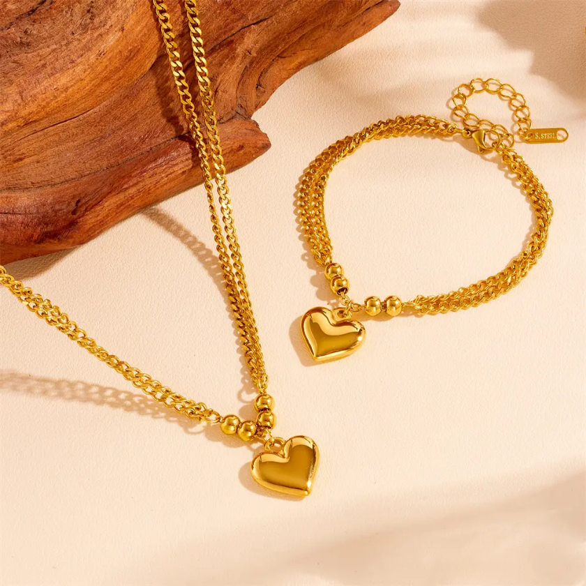 Golden Heart Charm Bracelet