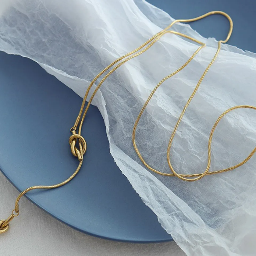 Golden Knot Lariat Pendant