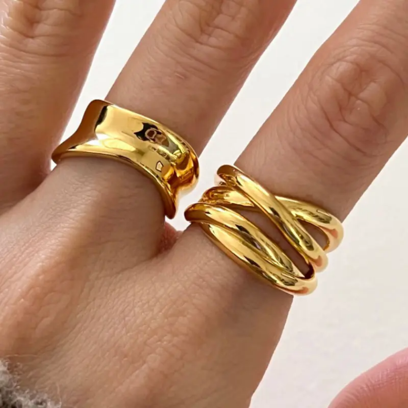 Aurora Twist Open Ring