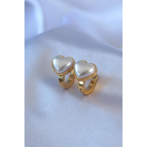 Amoré Heart Studs