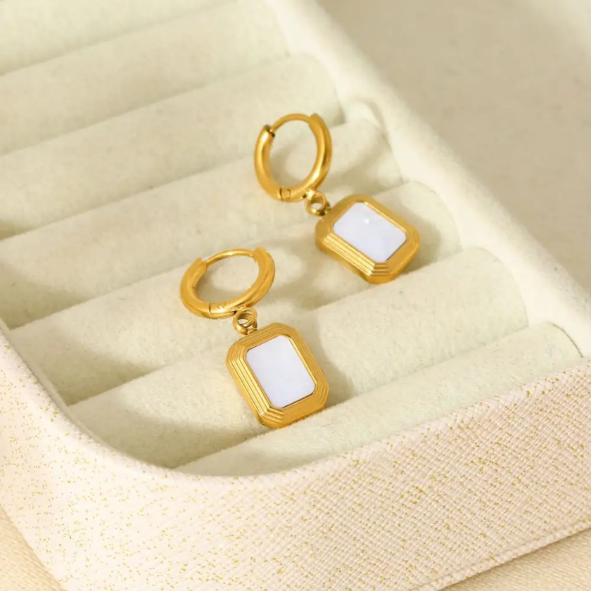 Aurum Frame Hoops