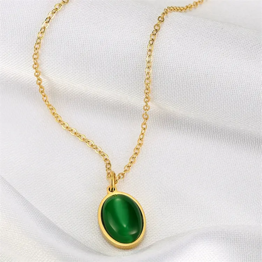 Elira Emerald Pendant