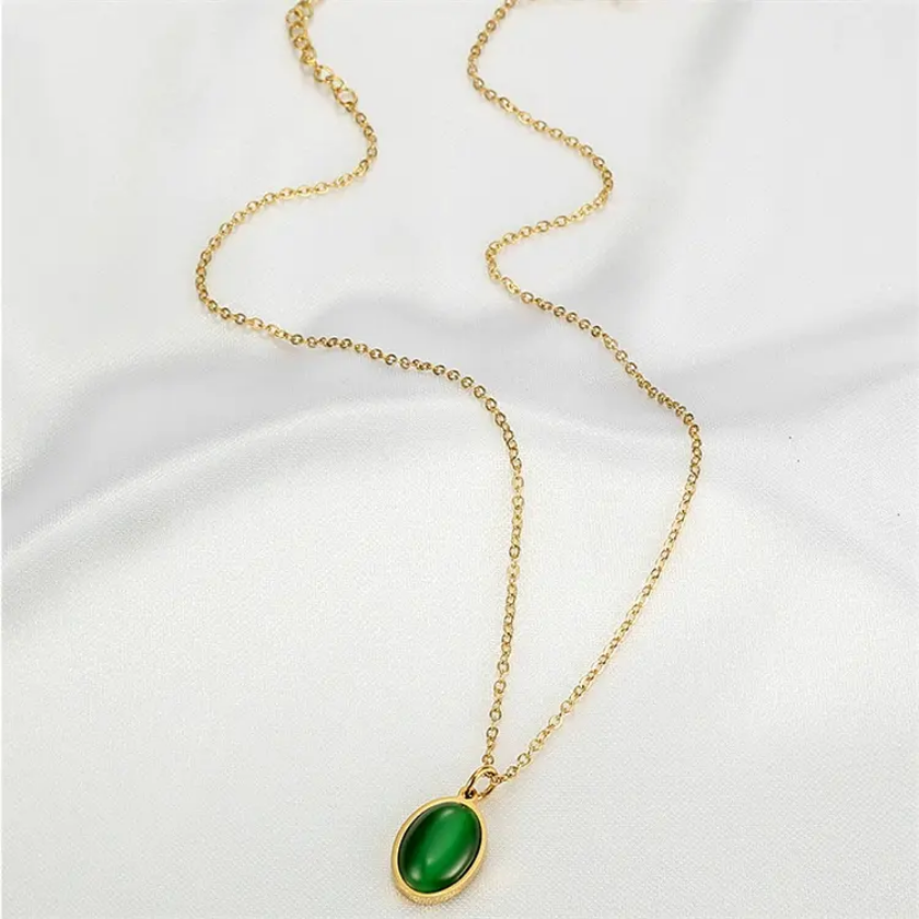 Elira Emerald Pendant
