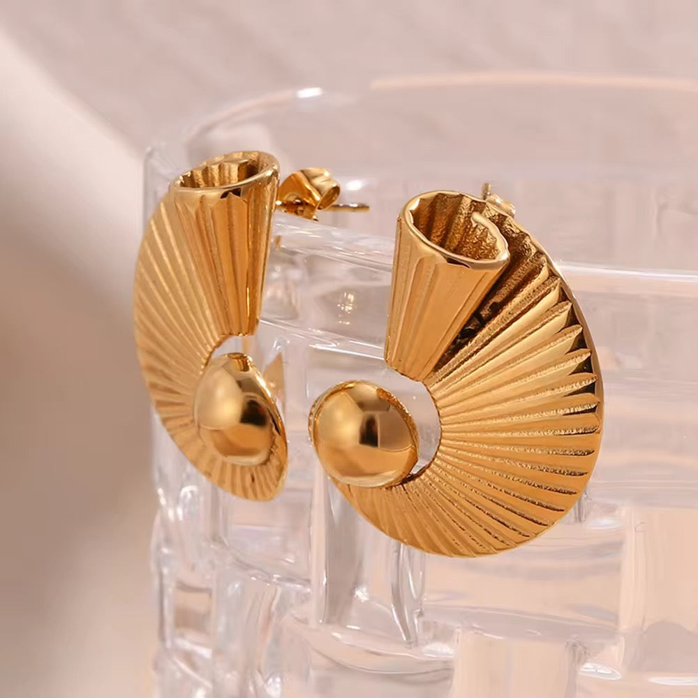 Solaris Swirl Studs