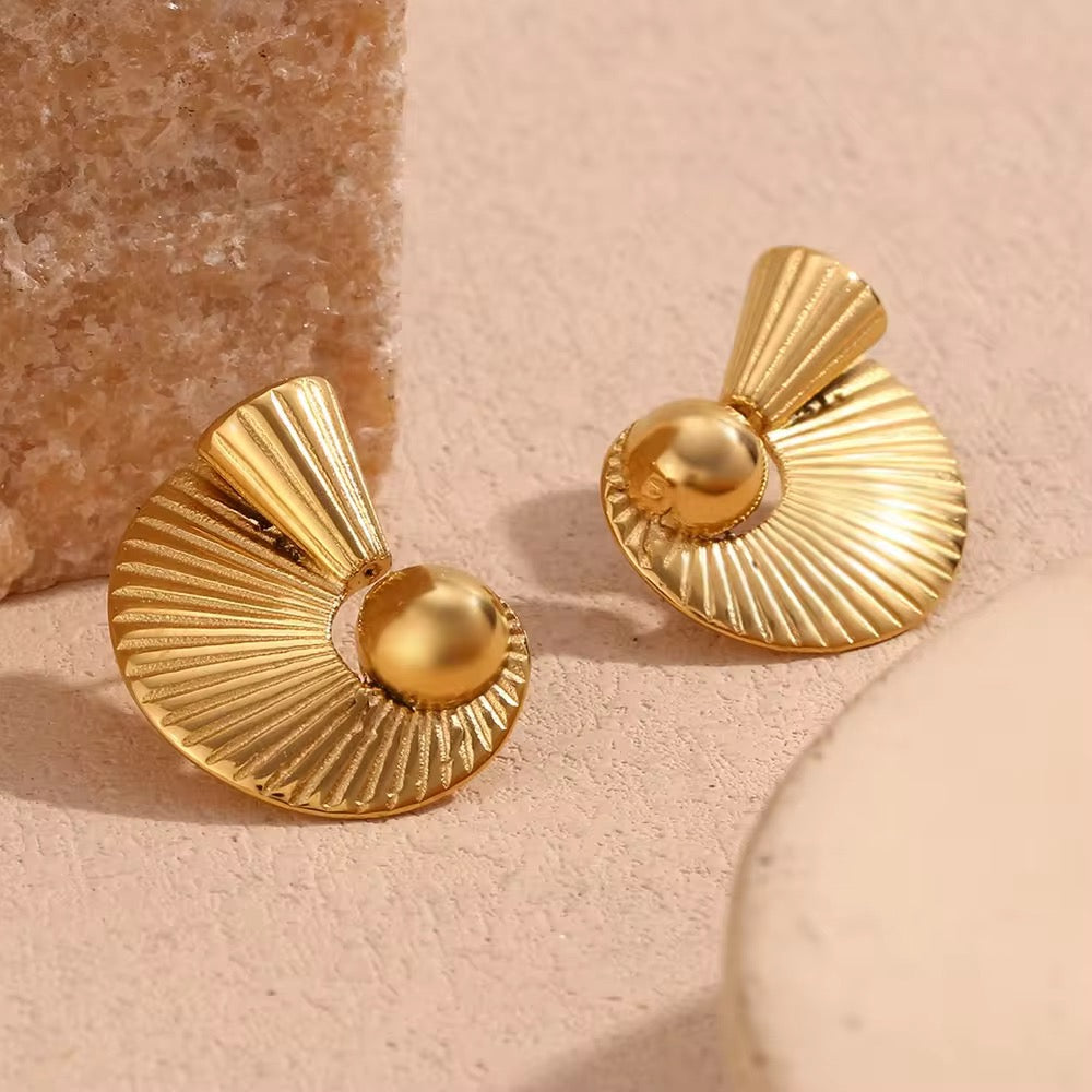 Solaris Swirl Studs