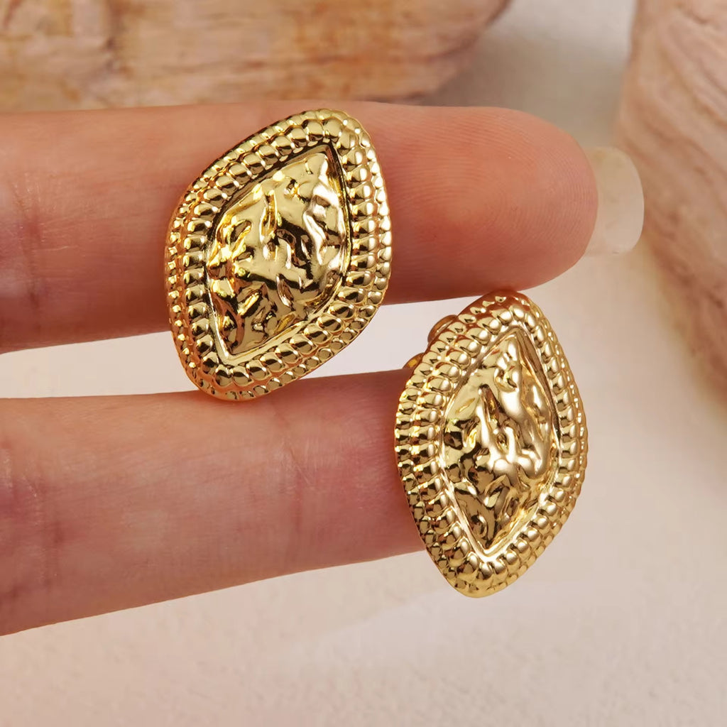 Royal Gleam Textured Studs