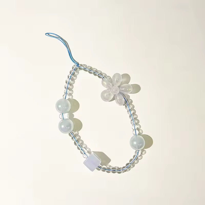 ICE BLUE DAISY CHARM